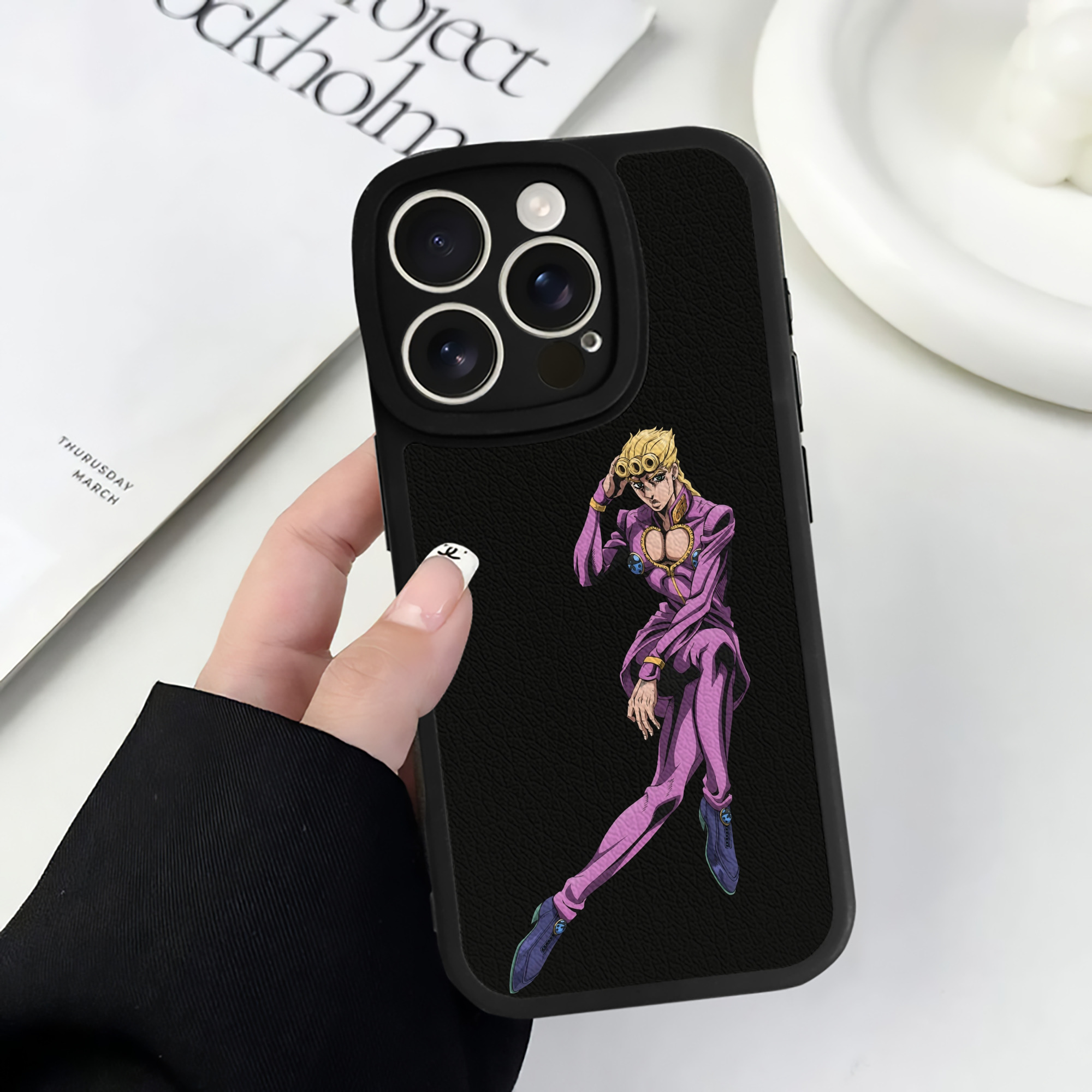 （画像用） ジョジョの奇妙な冒険 ジョルノ?ジョバァーナ JoJo's Bizarre Adventure Giorno Giovanna 【iPhone 16シリーズ対応】シリコンスマホケース（レザー調） 材質：シリコン